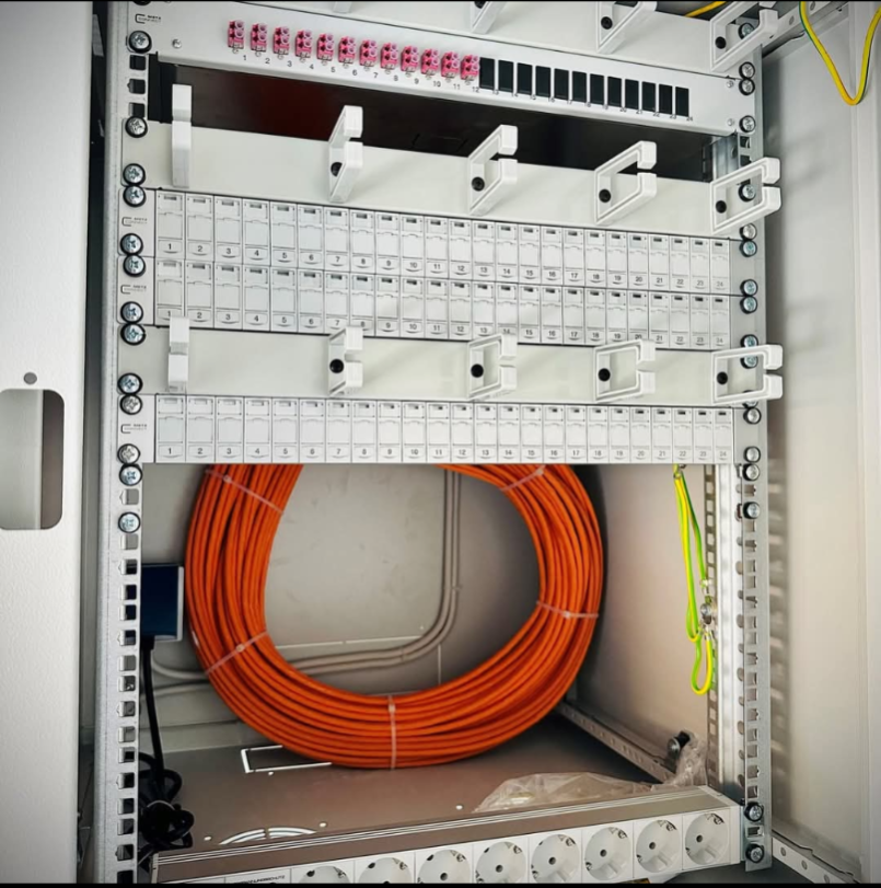 Große Netzwerkinstallation 3
